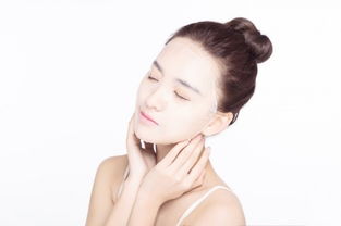 千变女郎 今天你对我爱答不理,明天我让你高攀不起