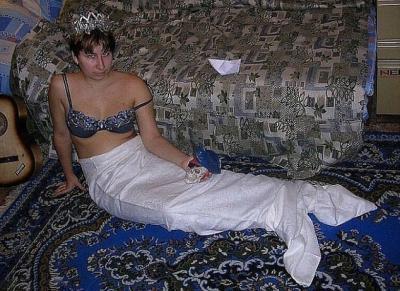 俄罗斯单身男女相亲网晒奇葩照-女性-中国兰州网-文娱